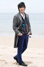 Gray coat (4)